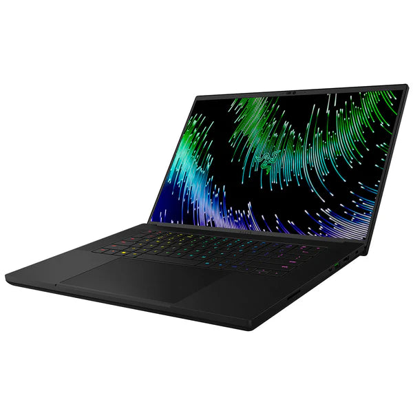 Razer Blade 16 i9-13950HX/32GB/2TB SSD/RTX4090 16GB/16''
